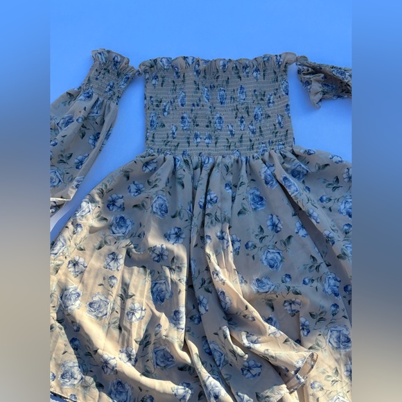 Storets puffy sleeve mini summer floral dress size s/m - Picture 5 of 10